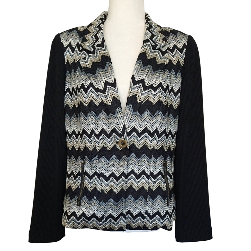 Chico's Black Chevron Zig Zag One Button Blazer Zip Pockets Mixed Media Modern